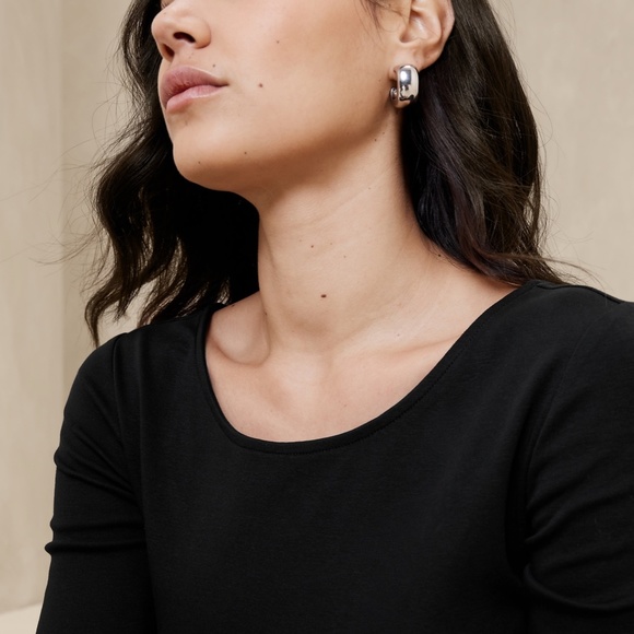 New! BANANA REPUBLIC Refined Scoop-Neck T-Shirt in Crisp White, Size Large - Picture 7 of 8